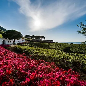 5* Hotel Capofaro & Malvasia